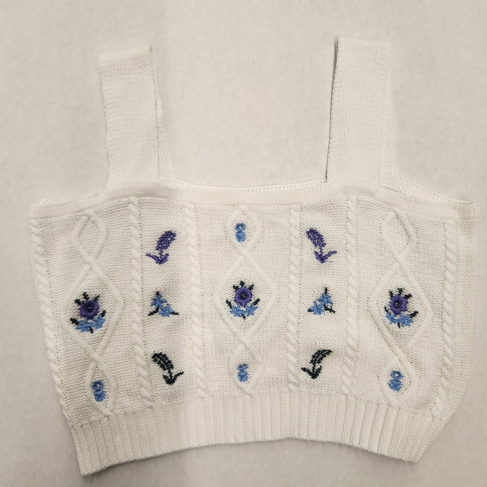 Cable Knit XS/S Crop Top Embroidered Floral Sleeveless Sweater Tank‎